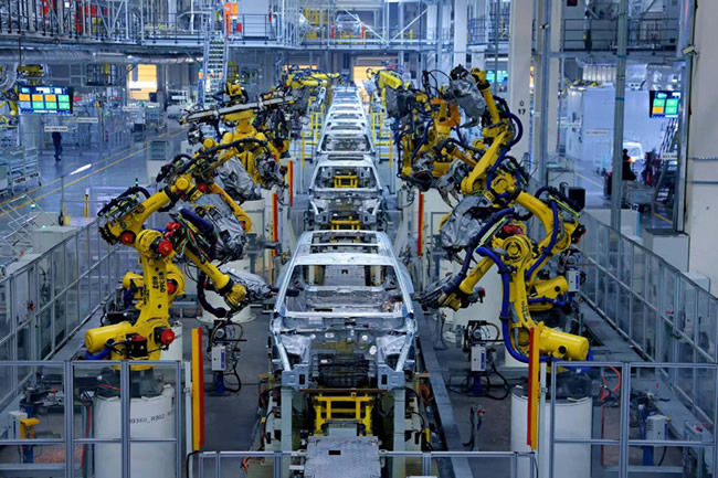 �������٣�AITO�ʽ簢�����ջ�200̨����������ӭ�����ź�