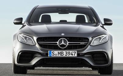 ����AMG E63��ͼ���� �����׺�����ǿ�׷�����