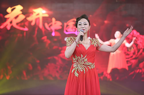 ���˺����α����׳������ݳ��ᳪ�췱�ٲ�ʢ