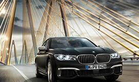 �������ţ�׷���µĴ����콢����-BMW  M760Li