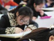 �������ԡ������ѵ�ࡱ���أ���ʦ�չ�������ǧ