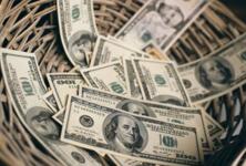 ���ʰ뵺��Ե���η����ٶ����£���Ԫ��������Ԫ���ƽ��߸�