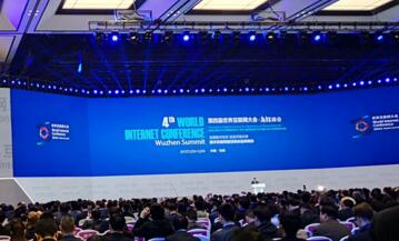 ���Ľ����绥�����������������ȿ� ˭��˭����һ��