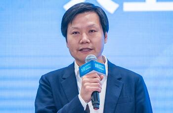 �׾�͸¶2018���µ�С���ֻ�������AI����