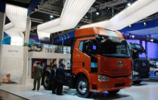 �й�һ�����ŶԶ������������������ǣ����