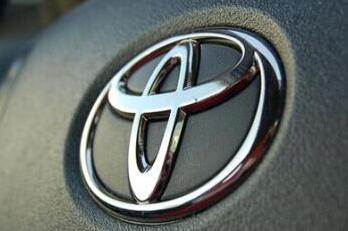 �������������Դ�������Ͷ��16����Ԫ���������������ݽ���