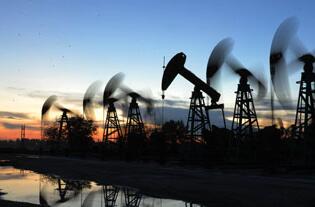 ԭ�ͼ۸񴥼�ÿͰ64.81��Ԫ��λ  ����7%Ϊ��������֮��