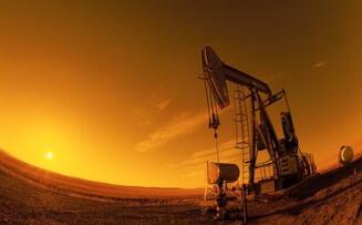 ��ȫ�򾭼�ǿ�����ƶ���2018��ʯ������ά��������