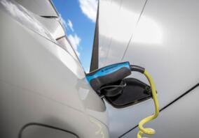 ����Դ������ҵ���߽���2018�꽫ӭ���µĵ���