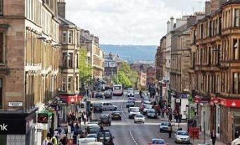 Ӣ�������������״��µ� ��ӥ�ɵ�����Ԥ�ڸ���ؼ�Ϣ