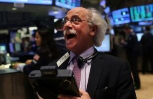 �������ţ���ָ��399.28�� ����500ָ����32.30�� �Ƽ����ձ�����