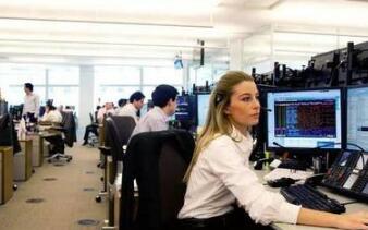 ������Ʊ������ʽ�����ﵽ383����Ԫ ��������ʷ��¼