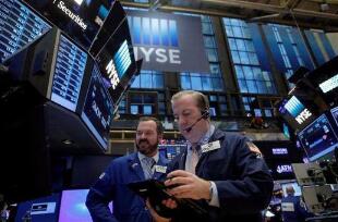 ���������ո�  ����Ͱ͹ɼ��ٴ�ͻ��200��Ԫ���