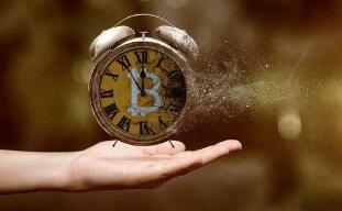 �����Ƿ��ѵ����ױ��ر�ʱ���� ��������ʦ��һ���ȴ���Ϸ���ܳ�����������