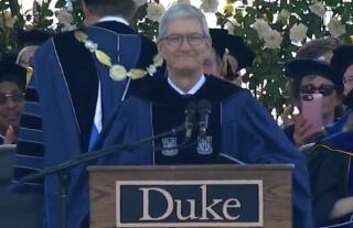 ƻ����˾CEO��˶ſ˴�ѧ�ݽ�����Ҫֻ�ǰ�����״ Ҫ��ͬ����