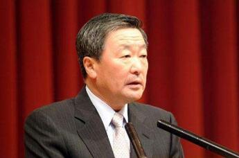 ����LG���Ż᳤�߱�ï���׶�ȥ�� ����73��