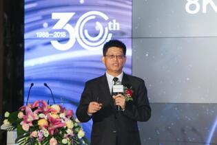 ��ʿ���������8K����ͻ���ӽ磬����ı�����