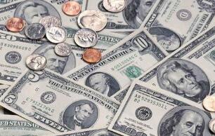 ��Ԫ��ʯ�ͼ۸�ͬ�߸�  ���������г����Ҵ�����һ�֡����ұ���ս��