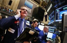 �����ܶ������ǵ���һ  ������4.62%��΢����1.97%��Я����1.70%