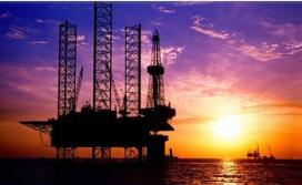 ԭ���ڻ��۸�����С���յ�  ŦԼԭ�ͣ�WTI���ڻ��۸��µ�3����