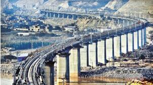 2030�������н��γ��ν�18��������·���ش�����·��Ŧ