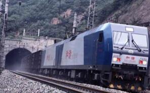 ������·��ǰ�����Ⱦ���121��Ԫ ͬ����7.98%