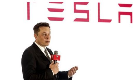 ��¡����˹�ˣ���˹���ڱ��ٱ����ı�Ե�ǻ��ˡ���λ���ܡ�