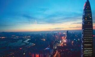 ����Ͷ������ڰ�������½�չ����Ƹ����ػ����Թ�˾���о���