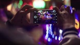 ������ʾ�����߶�iPhone�Ĺ�����Ը����5��͵�