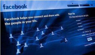Facebook��ʾ���û����Թ������� 