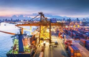 �й����¼��¾�ó������չ��ͷ����