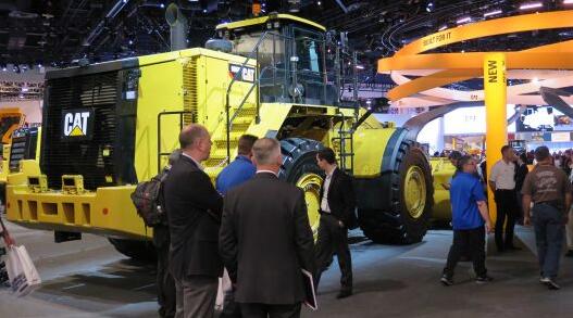 �ݱ���������������������չ�˰��ŷ�˽���׼�ù�˾�����ر��չ����µ�