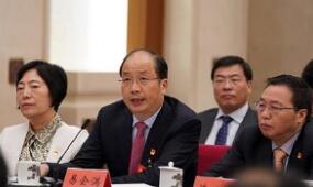 �׻������Ϻ����������ƴ��岢�Ե�ע����׼������