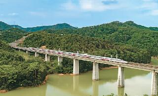 ɽ��������Ϊȫ���ڰ˼�ȫʡ����Ҽ�ȫ������ʾ����