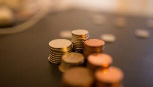 �������£�һ���Ⱦ���3.65��Ԫ ͬ����74%