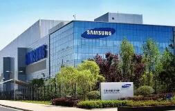 ���ǵ��ӵ�һ���Ⱦ�����5.11���ں�Ԫ ��ʾ��ҵ��Ӫҵ��ʧ5,600�ں�Ԫ