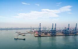 �������𣺽���ǰ4�����ҹ���ó������ͬ������4.3%