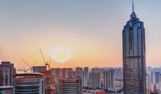 �������з���5���ڡ��й����ü򱨡� ���й�����չ������