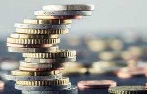 6�µ�һ��50��Ԫ�ʽ�ӿ��ETF