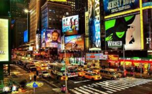 ȫʳ���С��ֶ����������س��۵�ƿװˮ�з�������˪�ɷ�