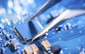 �ձ��������ƶԺ����ڲ��ְ뵼�����