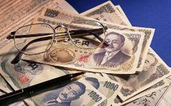 �ձ������ٿ�����������Ԫ��ֵ�Բ�