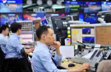 �պ����еͿ� ����KOSPIָ�������µ�10.60%