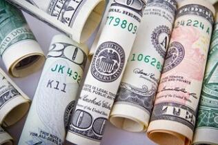 ������Ԫָ����0.15% ��98.3061