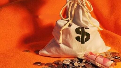 �����׷��г��������� ��Ȼά�֡�ծ�ȹ��䡱���