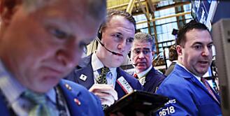 ��������������ǣ� ��ָ����237.45��㣬�Ƽ��ɷ���