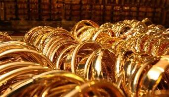 ����8�������ѷ�4100������ծ ����3600����·��