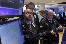 ŦԼ���������ָ1���µ�  ��ָ�µ�343.79��