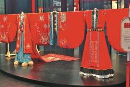 �ܹ�ģ��10�� �ܱ߲�ҵ��㿪�� ������ҵ��������⡱