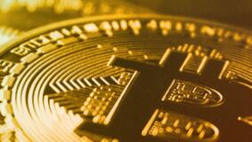 ӡ�ȹ��и߿� Sensexָ���ո�4���